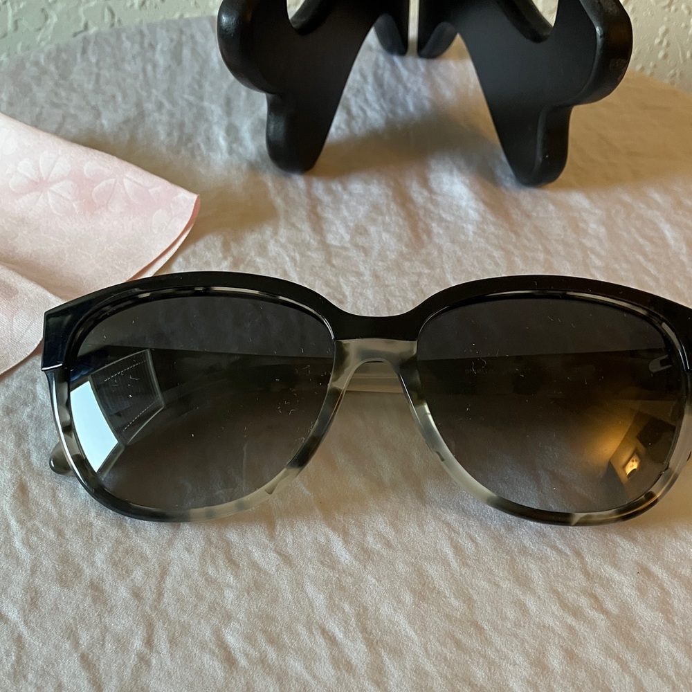 Kate Spade: Black & White Brigit Sunglasses- Black Gradient - Picture 12 of 16